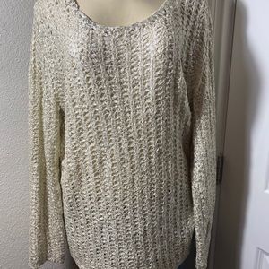 Chicos size 3 beige gold crochet